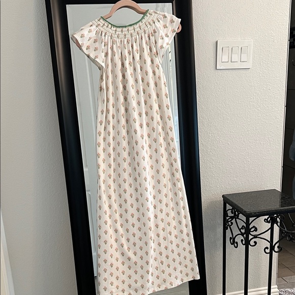 Lake Nightgown - Picture 2 of 2